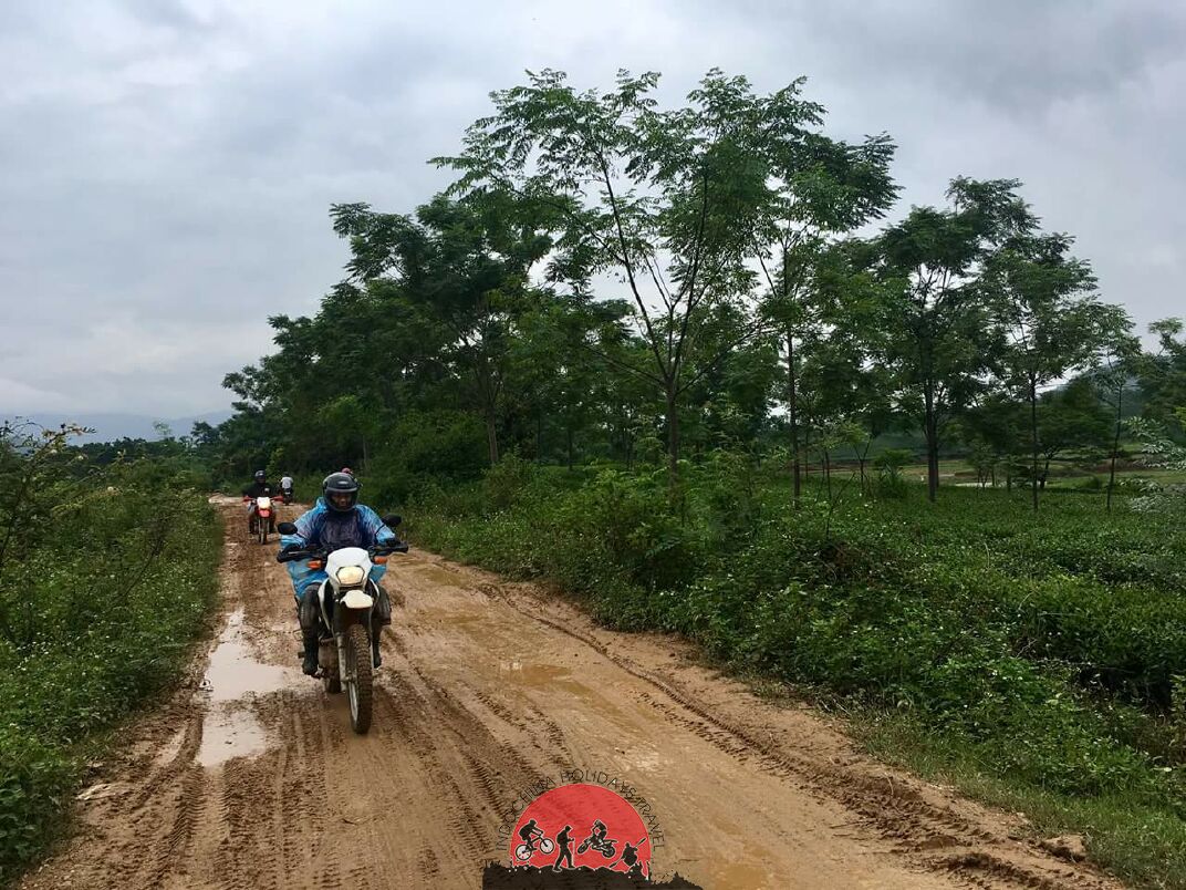 9 days Myanmar Motorbike Holiday
