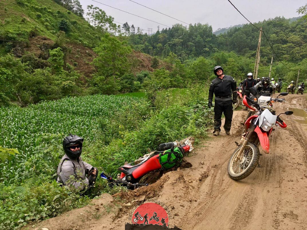 9 Days Yangon Motorbike To Explore Around